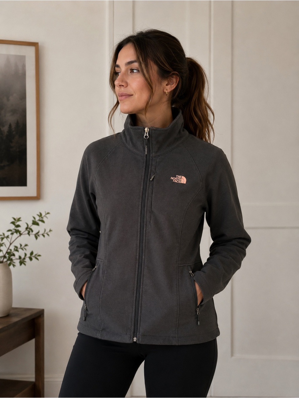 The North Face Women's Softshell Full-Zip Jacket - Dark Gray - Size Large
